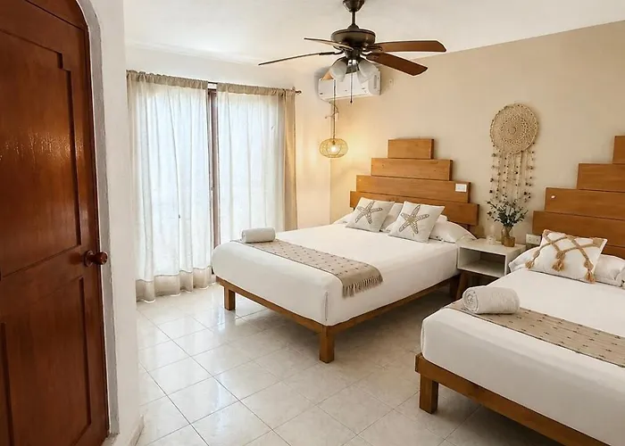 Casa de férias Spacious House In Center *